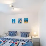 Апартаменты Strandnaher Дирхаген